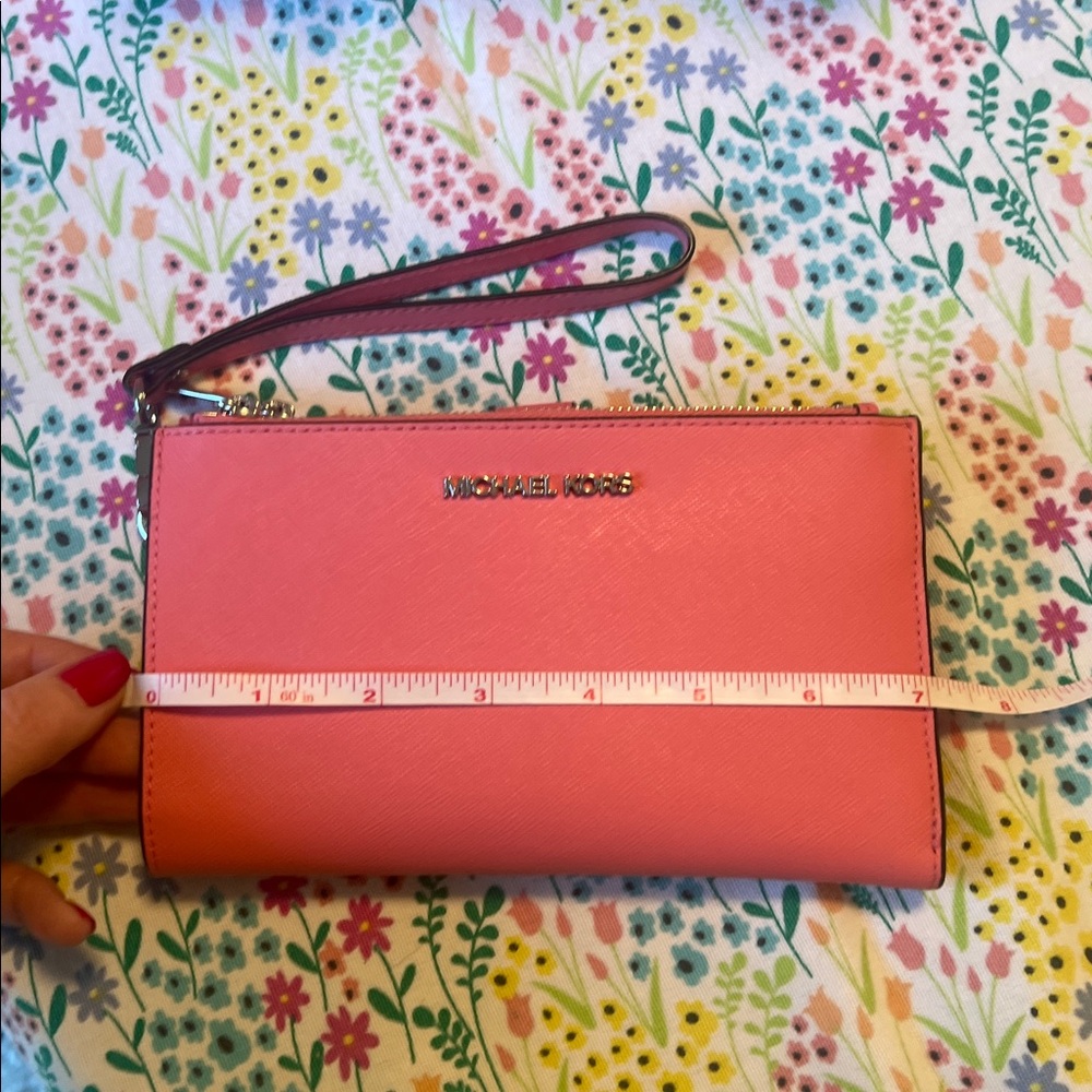 Michael Kors Coral Pink Tote, Satchel & Wallet Set - Picture 7 of 7